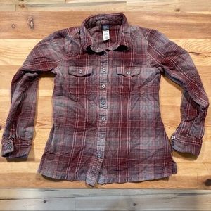 Fun Plaid Patagonia button down shirt size 8